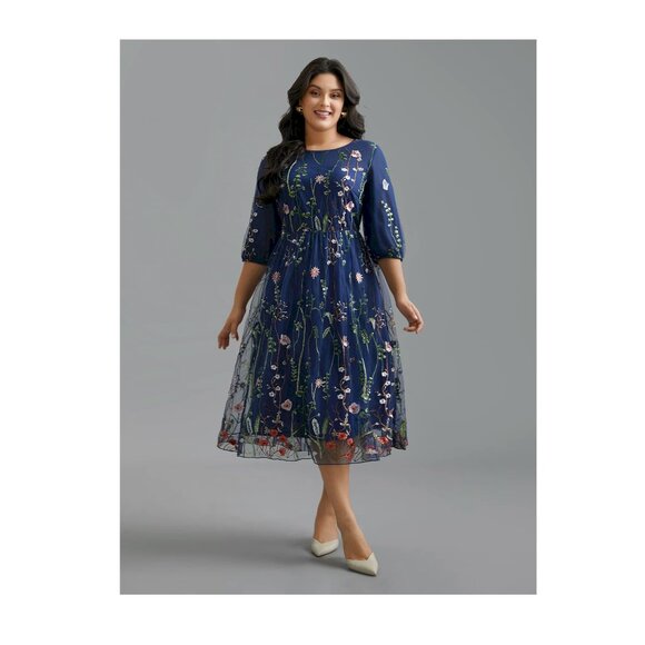 BloomChic Floral Embroidered Elastic Waist Lined Midi Dress Size 22-24 - Picture 4 of 8